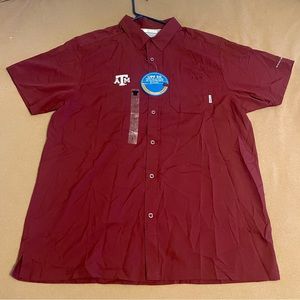 Columbia [Texas A&M] - Maroon - Button T-Shirt